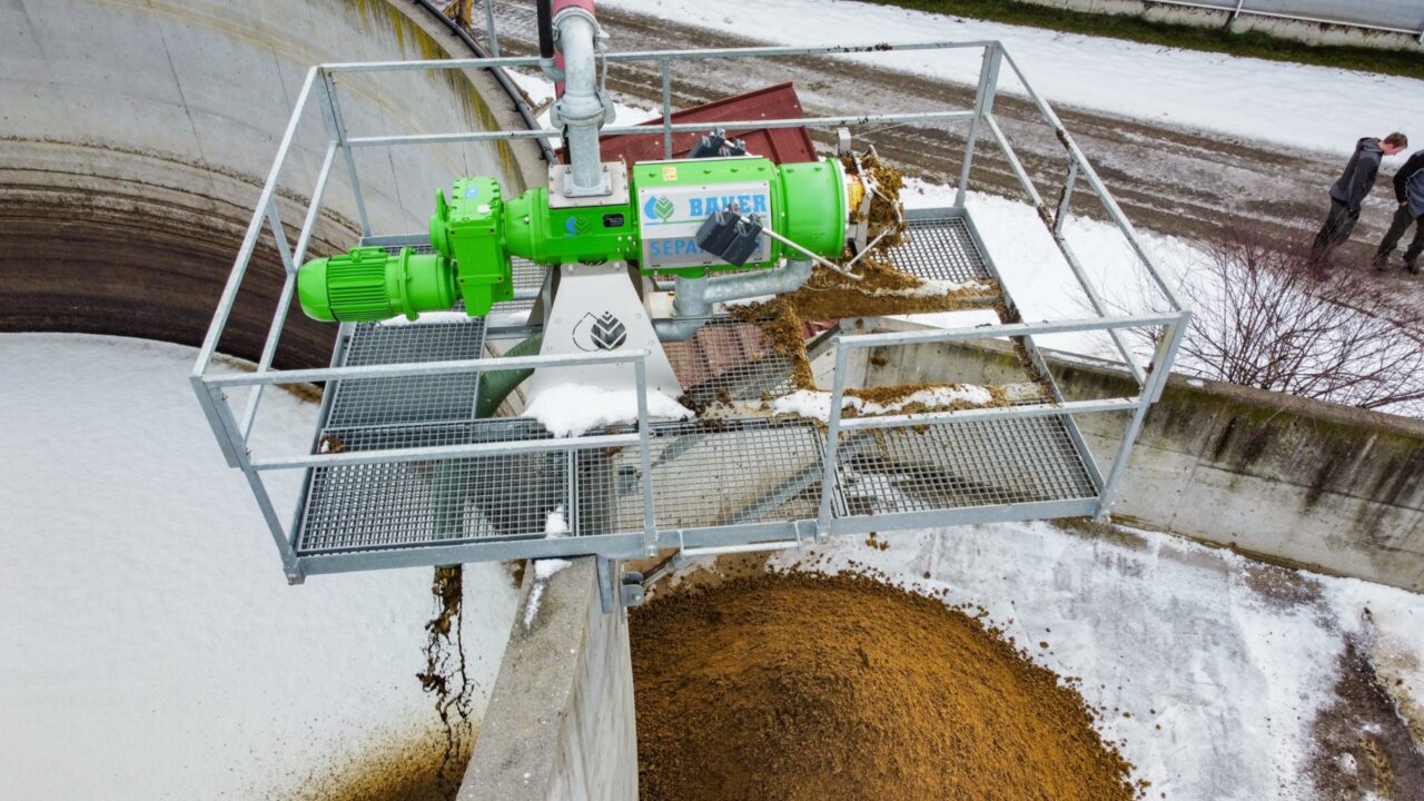 BAU_Separator_S855_GreenBedding